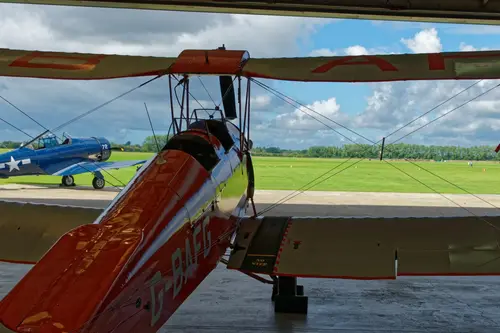 Boultbee Flight Academy - Flying a Spitfire